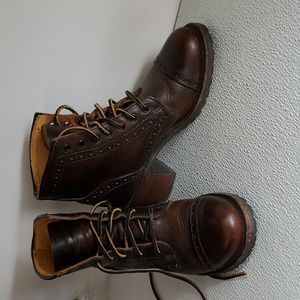 Frye Sabrina Brogue 8.5 made in USA brown leather